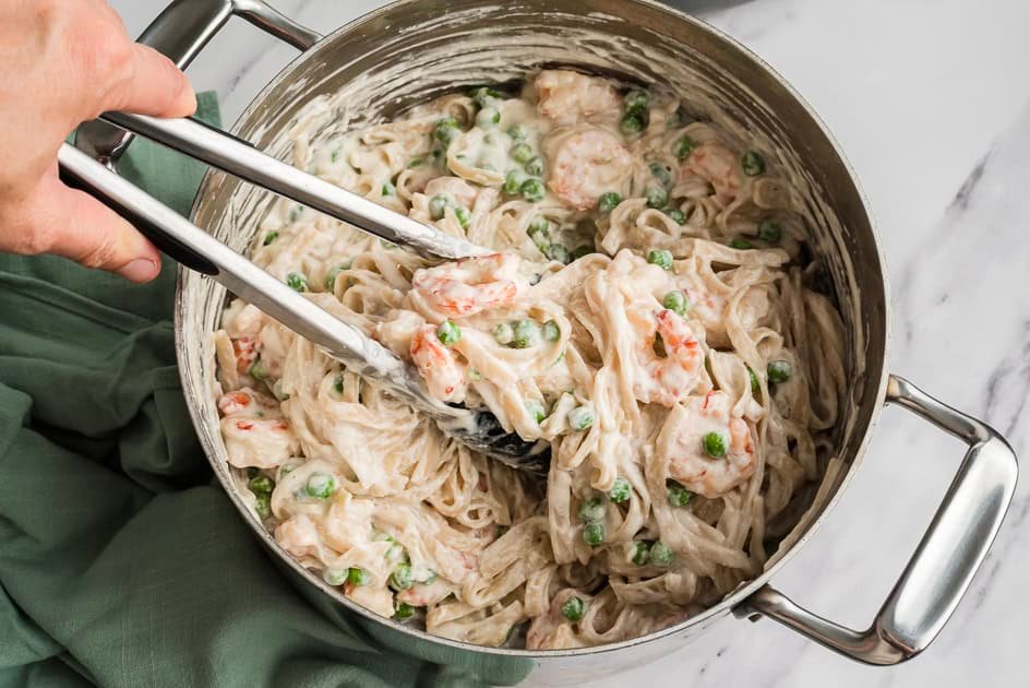 Easy Cottage Cheese Alfredo with Shrimp (20 Minutes)