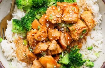 Slow Cooker Honey Sriracha Chicken
