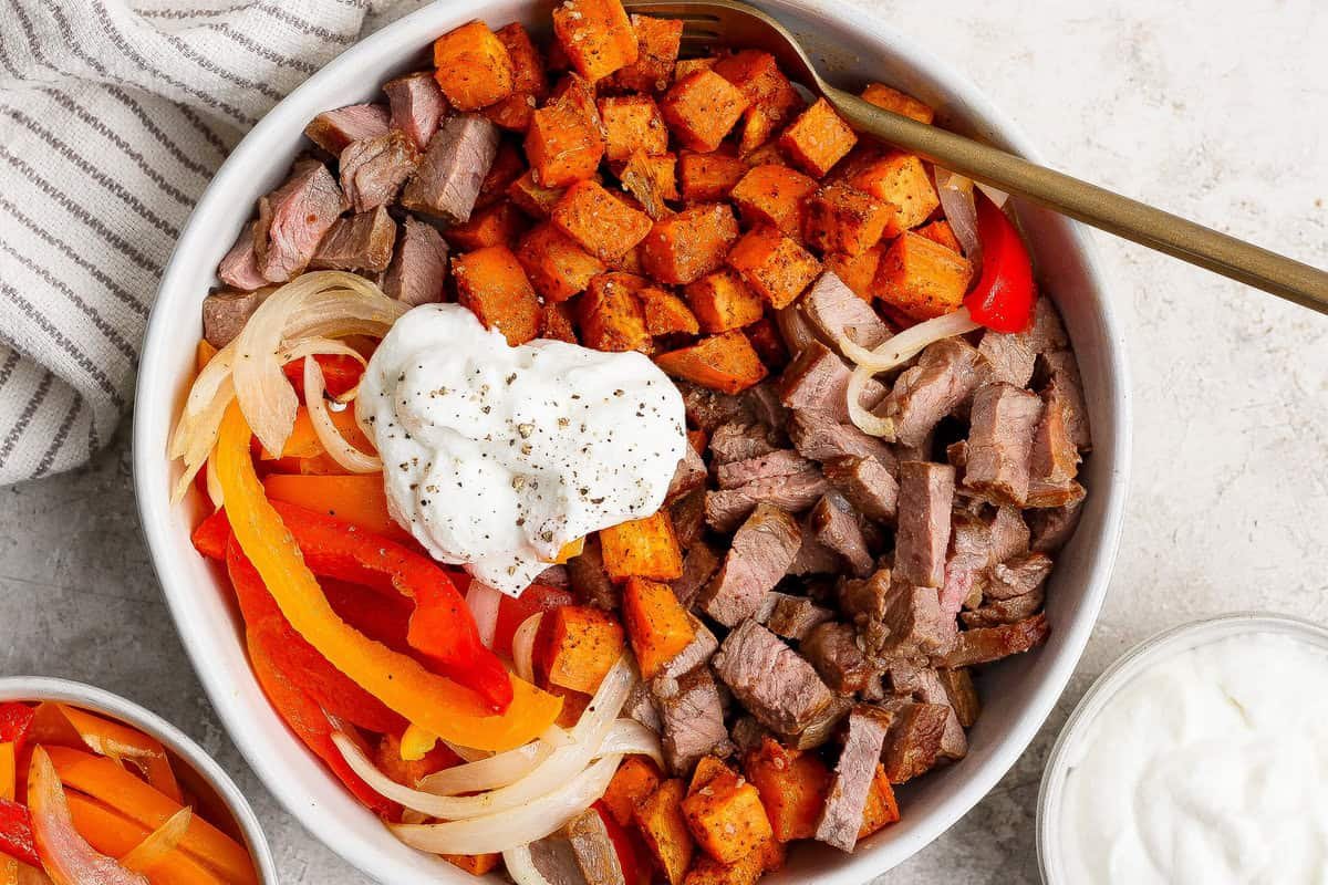 Philly Cheesesteak Bowl (Healthy + Meal-Prep Friendly)