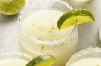 5-Minute Frozen Margarita Recipe
